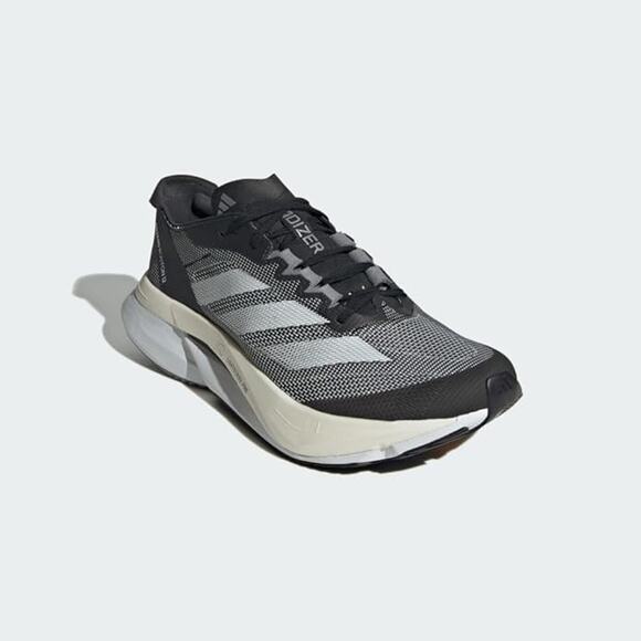 Women NWT adidas Women\'s Adizero Boston 12 Sneaker, Black/White/Carbon-SZ 6